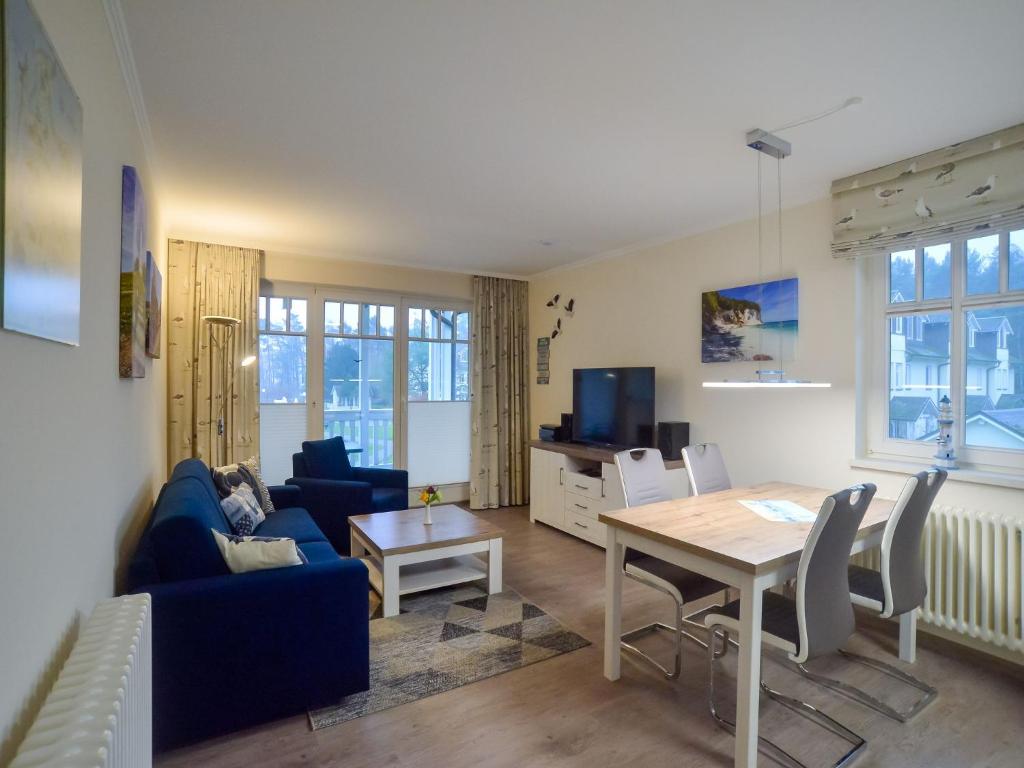 Appartement Komfortplus Appartement mit 1 Schlafzimmer und Balkon im Obergeschoss 214 Dollahner Straße 55 18609 Binz