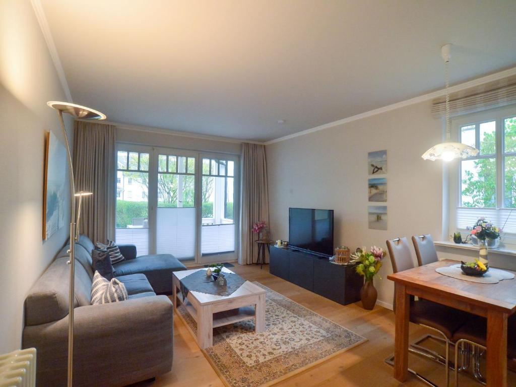 Komfortplus Appartement mit 1 Schlafzimmer und Terrasse im Erdgeschoss 025 Dollahner Straße 55, 18609 Binz