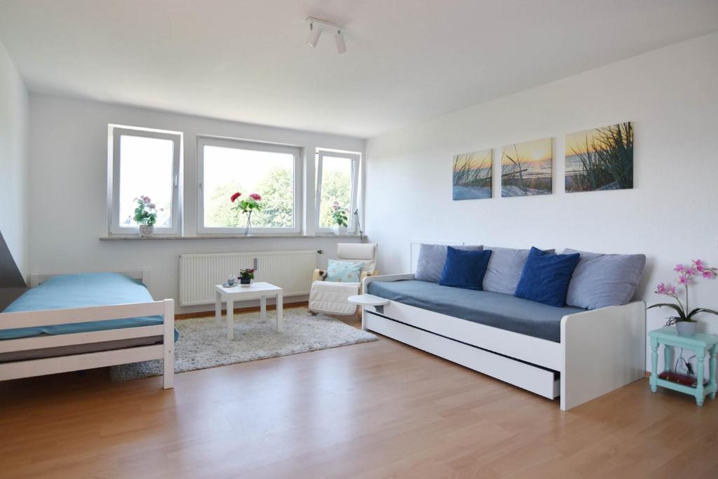 Komplett ausgestattete Ferienwohnung in Wermelskirchen Butscheider Berg 37, 42929 Wermelskirchen