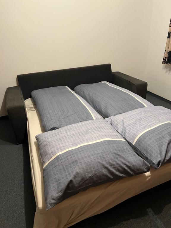Komplette Wohnung in Wendelstein bei Nürnberg - Messenähe 9B Kellerstraße 1. OG, 90530 Wendelstein