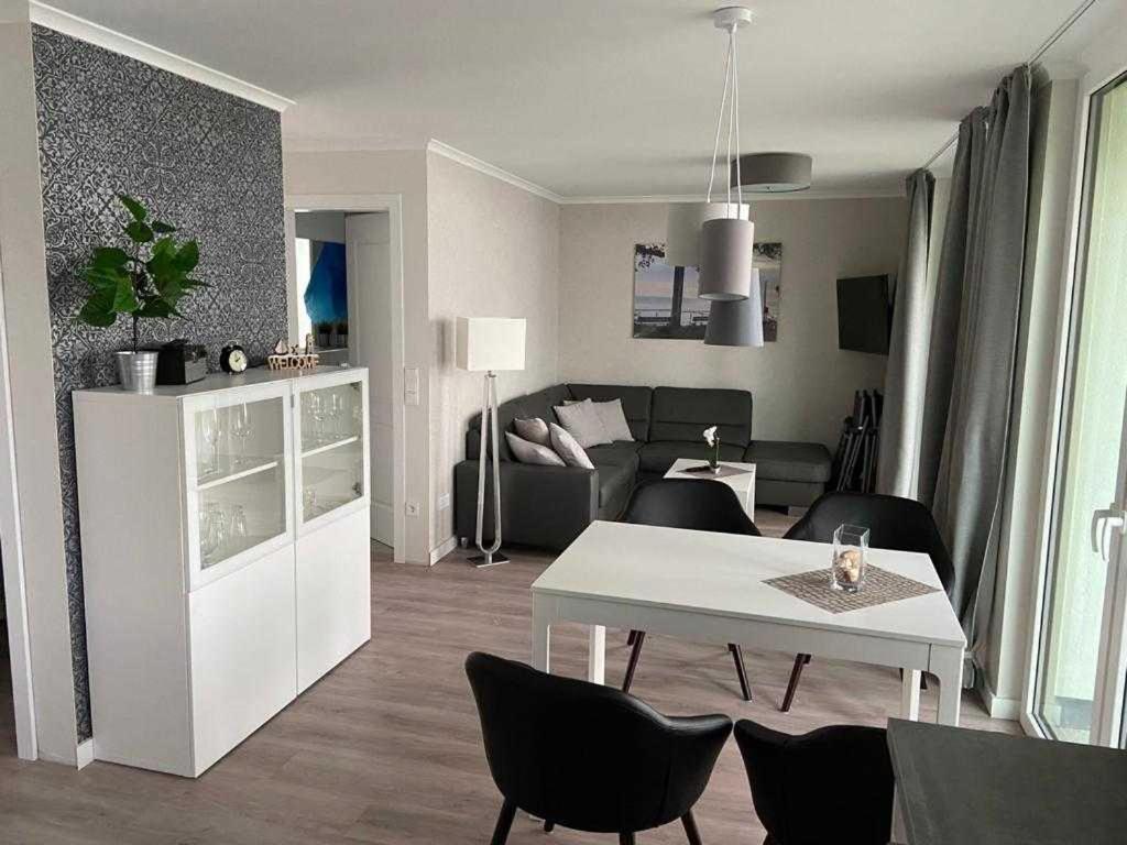 Appartement KOSI am Meer EINS Hauptstraße 12 17459 Ostseebad Koserow