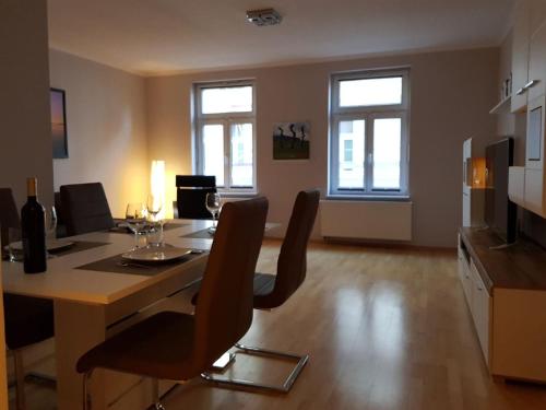 Kutter mit Parkplatz & Balkon - ABC200