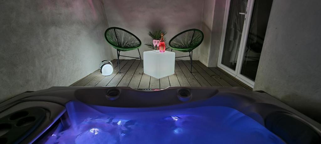 Appartement L'Acqua Dolce - La Rochelle - île de Ré - Jacuzzi 3 Bis Rue Saint-Marsault 17000 La Rochelle