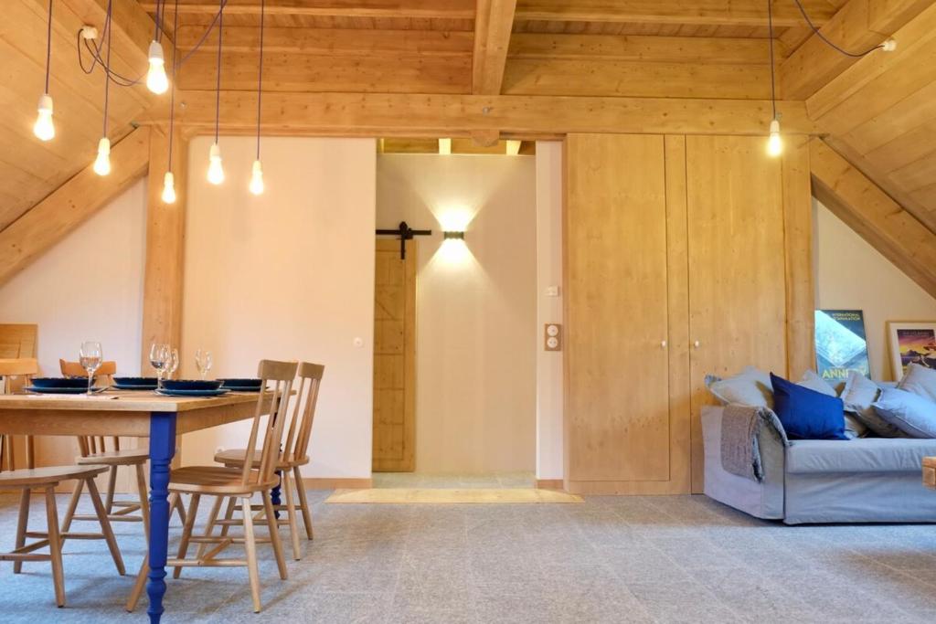 L'Alpage de la Bergerie apartment in a cosy farmhouse ! 71 Chemin des Teppes, 74370 Nâves-Parmelan