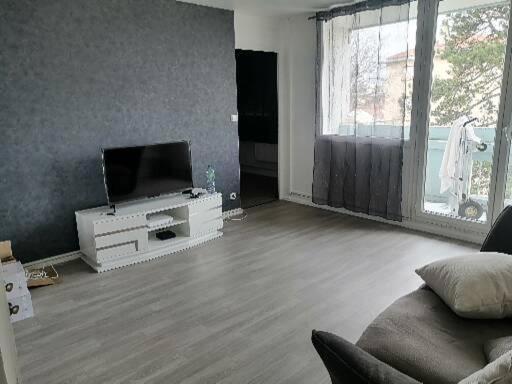 Appartement L'appart de la tour T4 12 Rue Aimé Pinel 38230 Pont-de-Chéruy