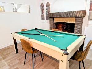 L'appart des Poètes et son billard, centre-ville