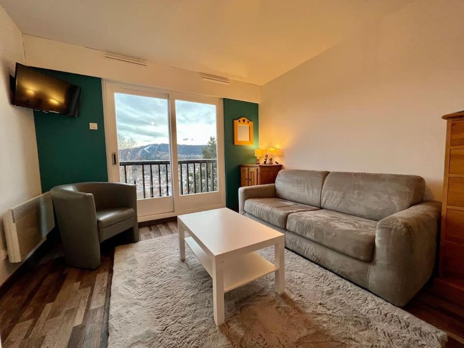 Appartement L’Appart Dryades 3* superbe vue ville/pistes 148 Chemin de la Pépinière 88400 Gérardmer