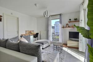 Appartement L'APPART' FRONTIERE-SUISSE* FIBRE*CHEK-IN*24/24 92 Avenue de Bâle 68300 Saint-Louis Alsace