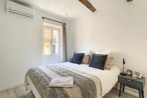 L'appartement d'Augustin.