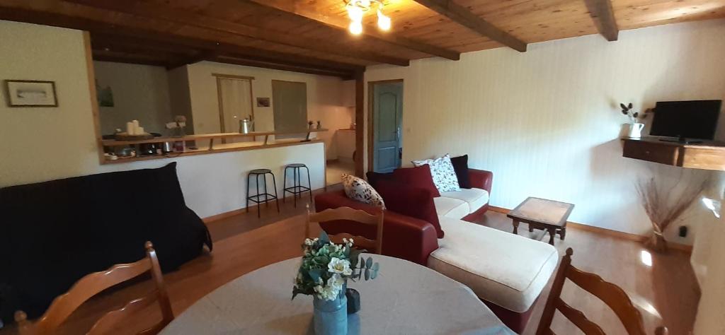 Appartement L' appartement du Camping Hautoreille 6 Rue du Boutonnier 52360 Bannes