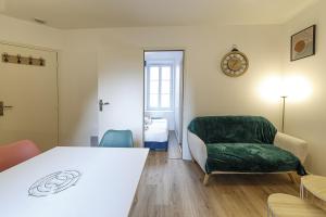 L'Artiste - Appartement à 300m de la gare de Laval