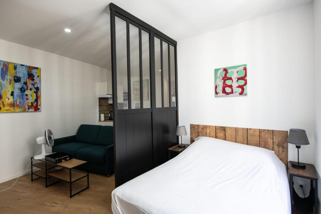 L'Arty - Très joli studio moderne place Valmy 3 Place du Marché, 69009 Lyon