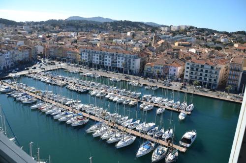 L'ATELIER H24,Cosy,Port,Plage,Wifi,Netflix