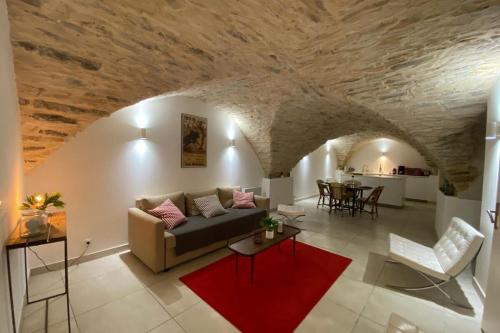 L'Atypique - P2 terrace downtown
