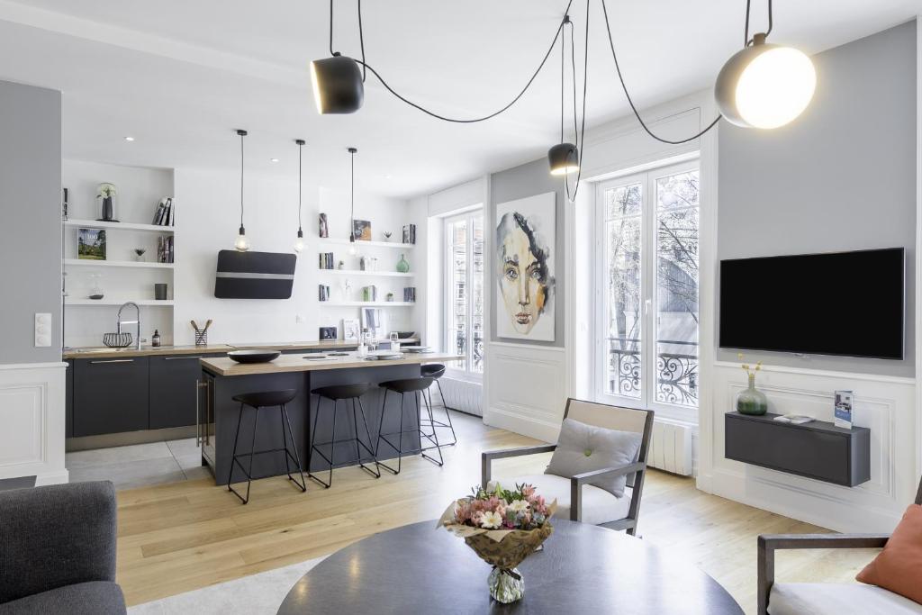 L'AUBELYNE - Chic T2 quartier préfecture 132 rue Pierre Corneille, 69003 Lyon