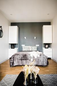 L'audacieux Studio lumineux rénové et équipé en centre ville