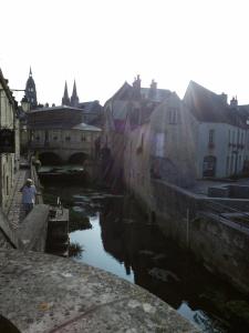 L'AURE BLEUE