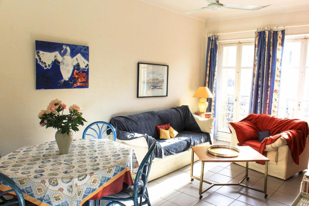 Appartement L'authentique 12 rue de Paris 06000 Nice