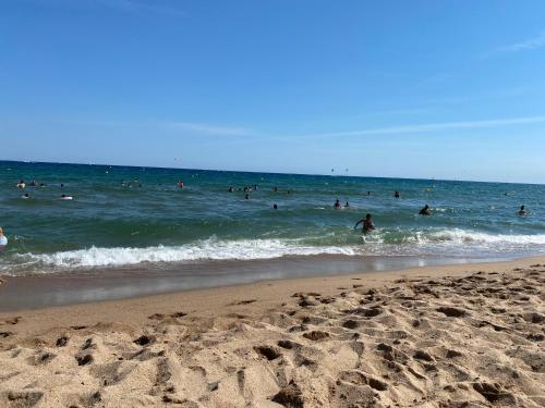 L’avent scène le tout à pied à frejus Etat neuf