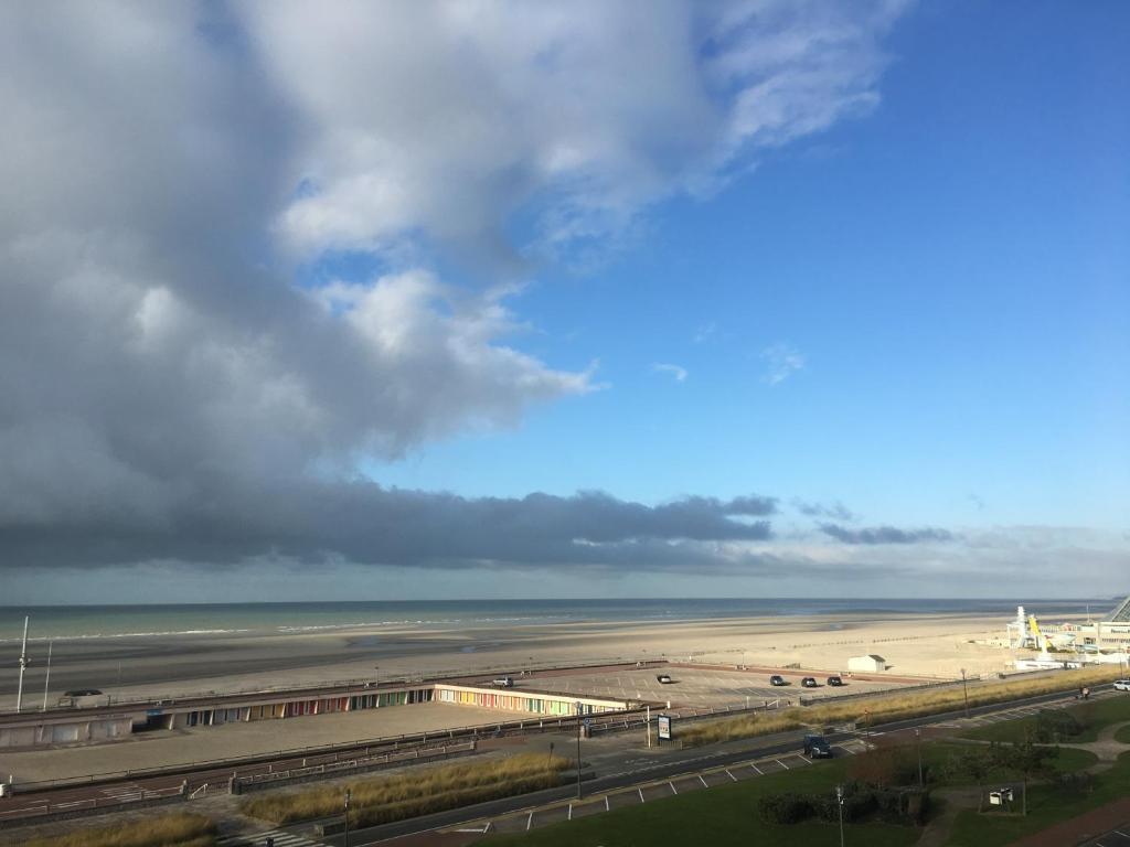 L'eau Vive 93 Boulevard du Docteur Jules Pouget, 62520 Le Touquet-Paris-Plage