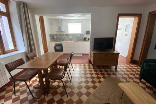 Appartement L'entresol, à 50 m de la plage entrée 1 rue de la colline 17 Rue Belle Rade 59240 Dunkerque Nord-Pas-de-Calais