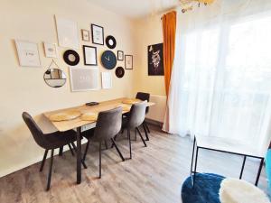 L’Escampette, Duplex T3, centre Luchon, wifi