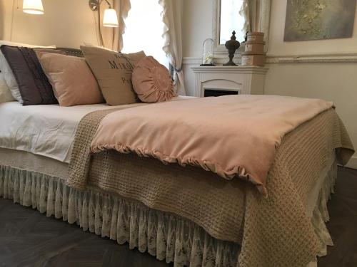 L Escapade Aixoise Sauna Balneo Jacuzzi Petit Dejeuner Boissons Netflix Centre Historique
