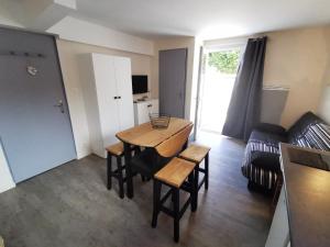 Appartement L'Espadon - Tres grande terrasse rue d'hostel, 25 85100 Les Sables dʼOlonne Pays de la Loire