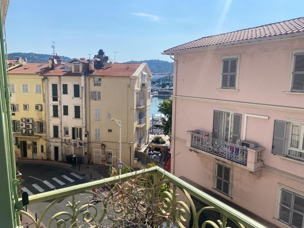 Appartement L'Harmonie 24 Rue Georges Clemenceau 06400 Cannes