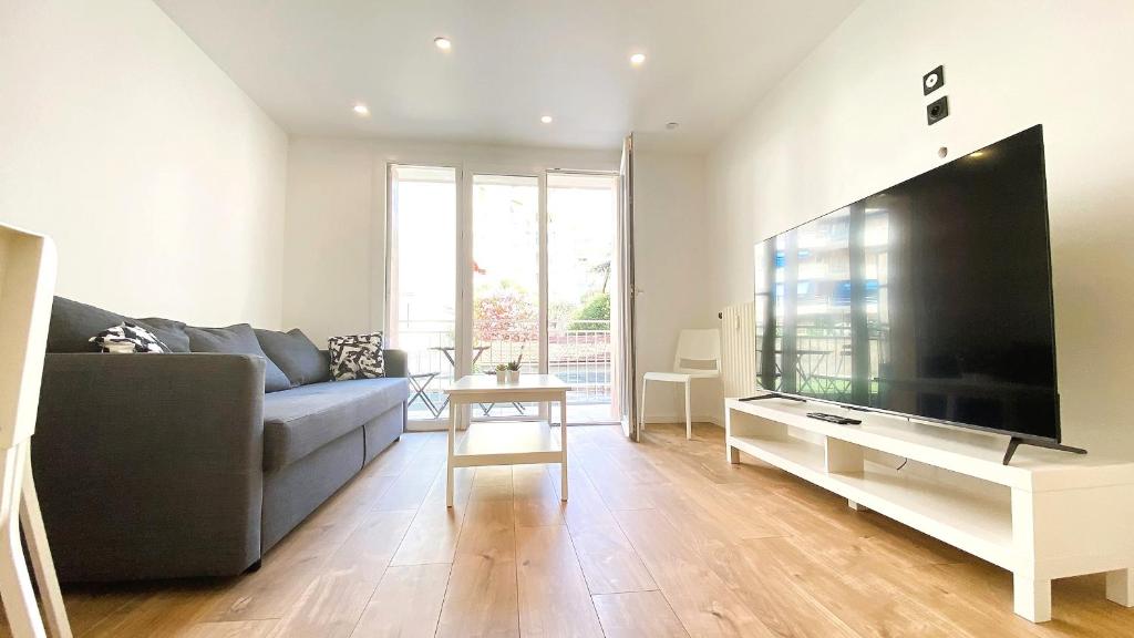 L'Haussmann, Rare, Appartement Vue Château et Palmiers