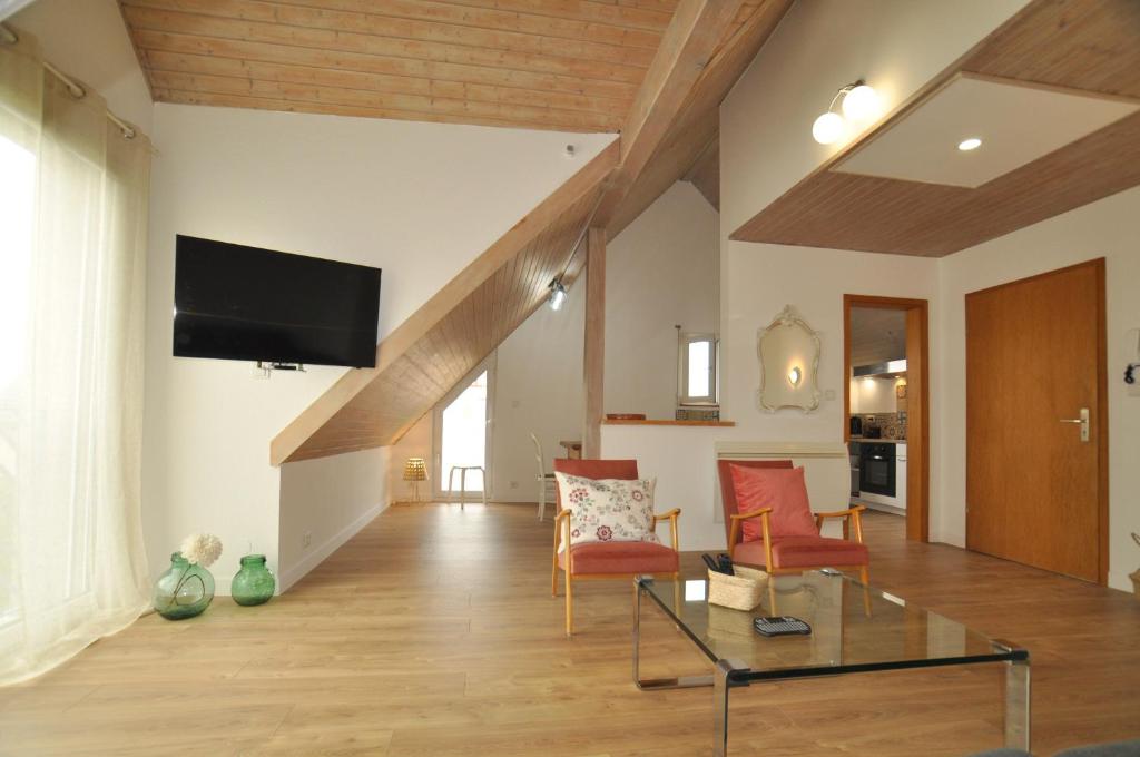 L'Hirondelle - Charming flat - 12 Rue des Cigognes, 68730 Blotzheim