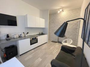 Appartement L IDEAL 56 (RDC sur rue) dans Triangle d Or (plage et casino à 300m) RDC 56 Rue des Bains 14360 Trouville-sur-Mer Normandie