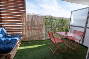L'IDEAL COSY - PARKING PRIVE BALCON CLIM WIFI