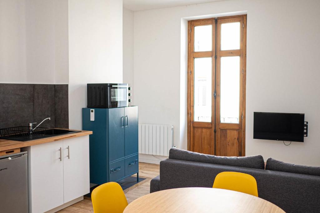 Appartement L'Ilot du Clain - Grand appart T2 situé au calme au bord de l'eau 17 Boulevard du Pont Joubert 86000 Poitiers