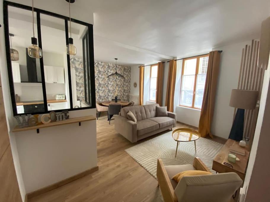 Appartement L'Ilot du Perche: Appartement cosy avec jardin 52 Rue d'Alençon 61130 Bellême