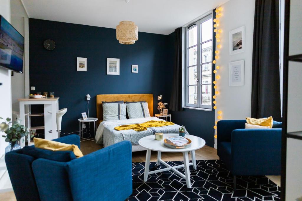 Appartement L'inattendu/Studio équipé et confortable 44 Rue de la République 85200 Fontenay-le-Comte