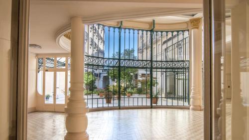 L incomparable - International Palace