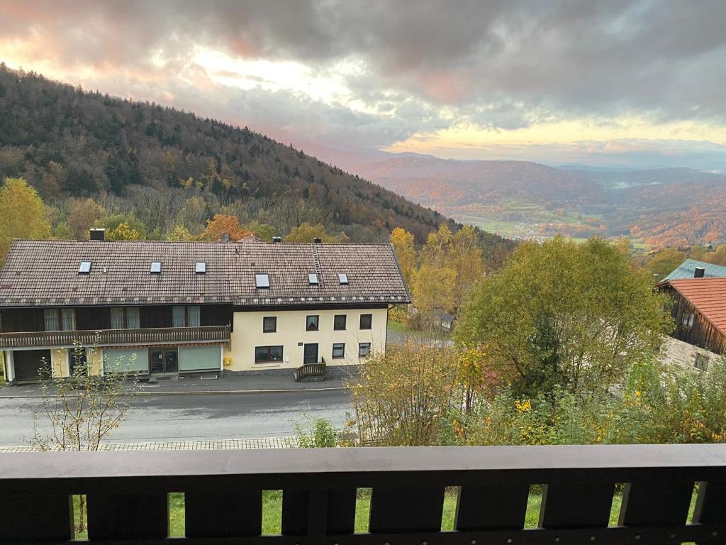 L&L Ferienwohnung 3 Am Sturmriegel, 94572 Schöfweg