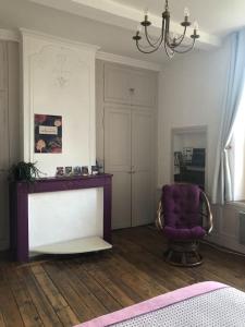 Appartement L'Omérade: Appartement de charme dans une maison audomaroise 1er étage 20 Rue de Taviel 62500 Saint-Omer Nord-Pas-de-Calais
