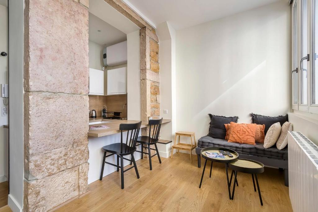 Appartement L'Onyx - Beau studio atypique au coeur de la Presqu'île 14 Rue Burdeau, Lyon, France 69001 Lyon