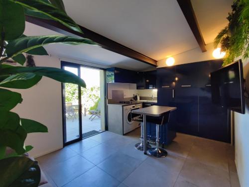 L'OUSTO - Studio avec magnifique Terrasse à 5 min de Cassis