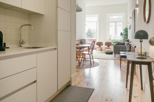 La Base Boutique Apartment