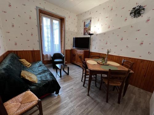 Appartement La Bourboule, 3 pièces, 4 personnes - FR-1-667-46 La Bourboule france