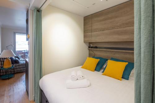 La Cabine by Cocoonr