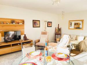 Appartement La Calade YourHostHelper 124 Rue Joseph Pierrugues 83700 Saint-Raphaël Provence-Alpes-Côte d\'Azur