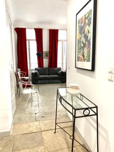 Appartement La Canourgue, Appart de charme Parking gratuit 9 rue de Ratte 34000 Montpellier Languedoc-Roussillon