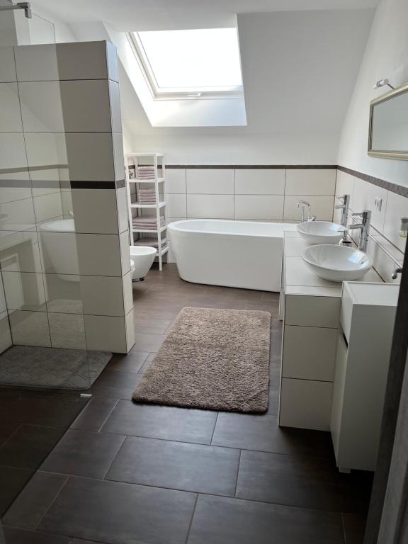 La Casa di Gino Heckenweg 1, 75331 Engelsbrand