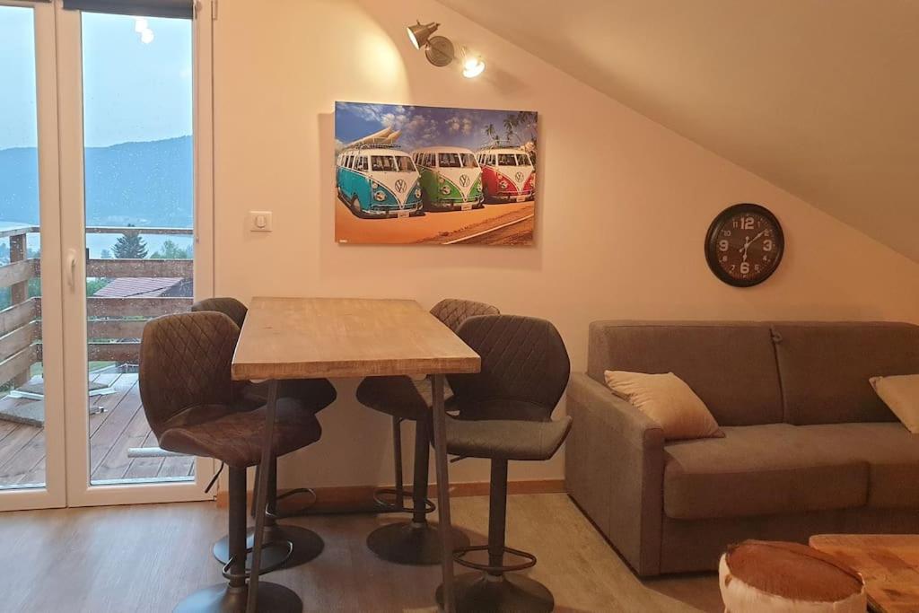 La Chouette-Appartement 102 Chemin de la Rayée, 88400 Gérardmer