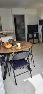 Appartement La Cigale de Mer 100 m from the Beach and the City Center of Grau du Roi 2 Place de la Libération 30240 Le Grau-du-Roi Languedoc-Roussillon