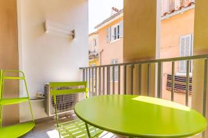 Appartement LA CIOTAT - Magnifique Studio Cigale au pied du Port-Vieux 12 Rue Castel 13600 La Ciotat Provence-Alpes-Côte d\'Azur